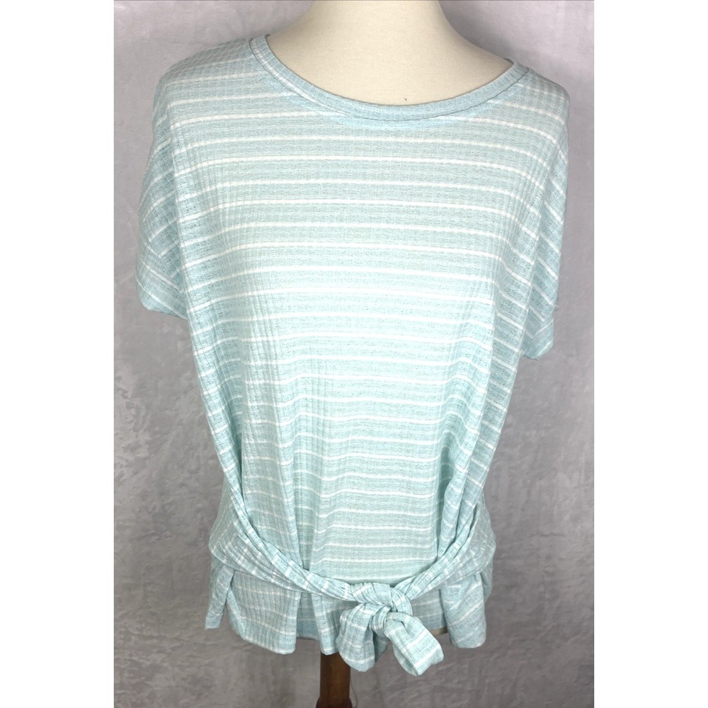 Hayden Los Angeles Women's Top Pullover Shirt Aqua White Size Medium NEW